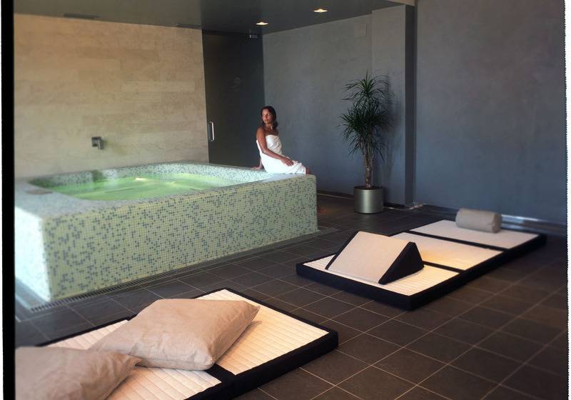 Отель Reggio Calabria Altafiumara Resort & Spa