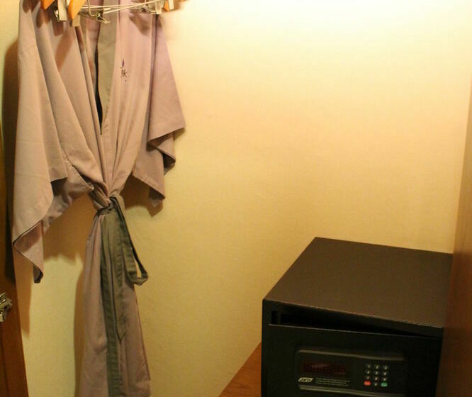 호텔 Anggrek Shopping