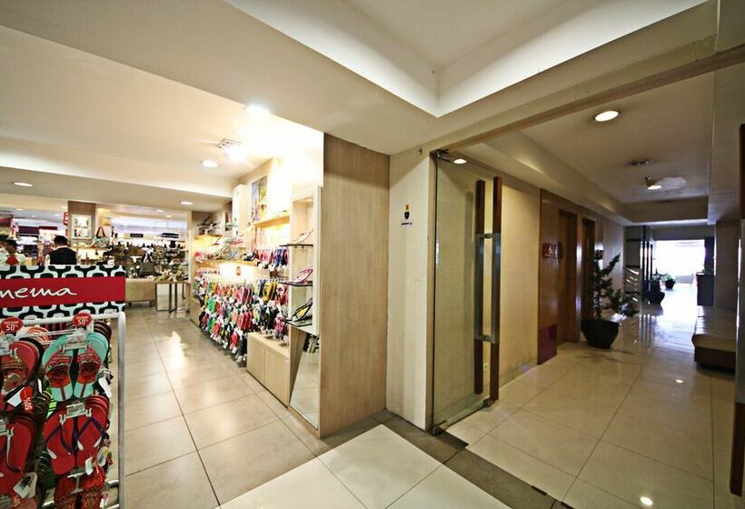 호텔 Anggrek Shopping