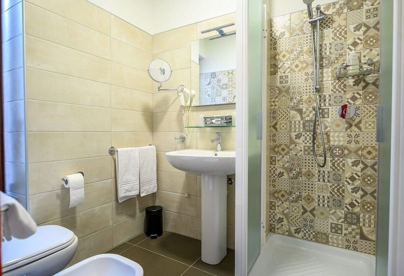 호텔 & Apartments  Perpoin