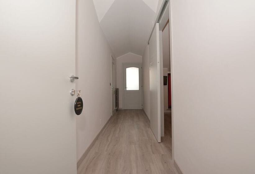 호텔 & Apartments  Perpoin