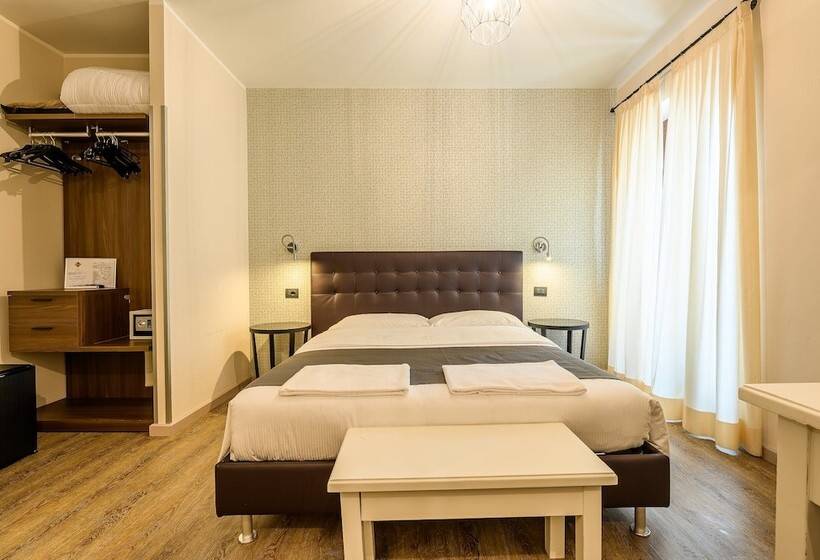 호텔 & Apartments  Perpoin