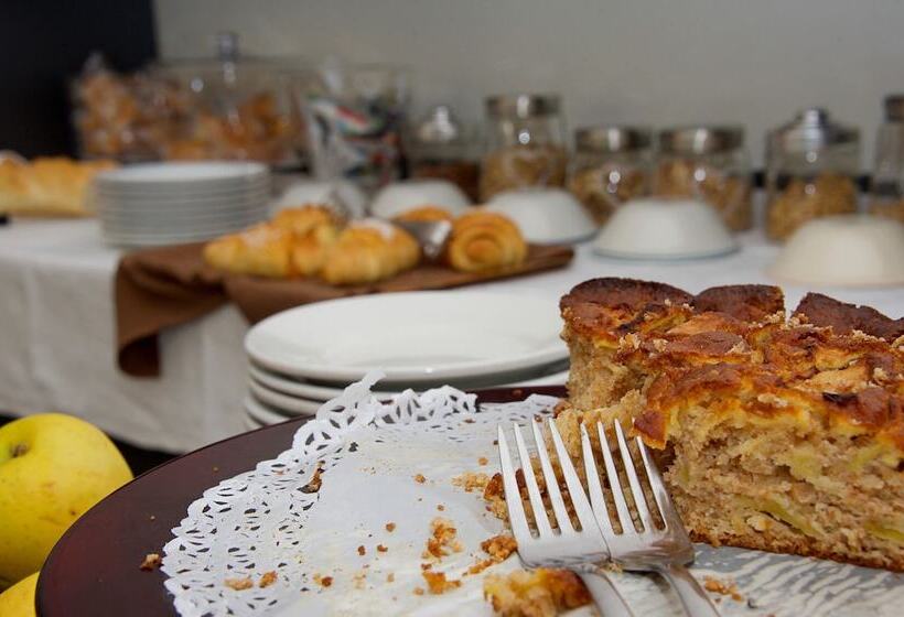 호텔 & Apartments  Perpoin