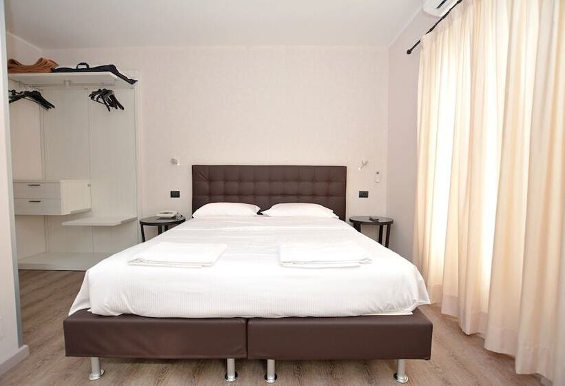 호텔 & Apartments  Perpoin