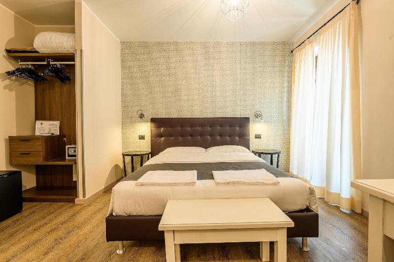 호텔 & Apartments  Perpoin