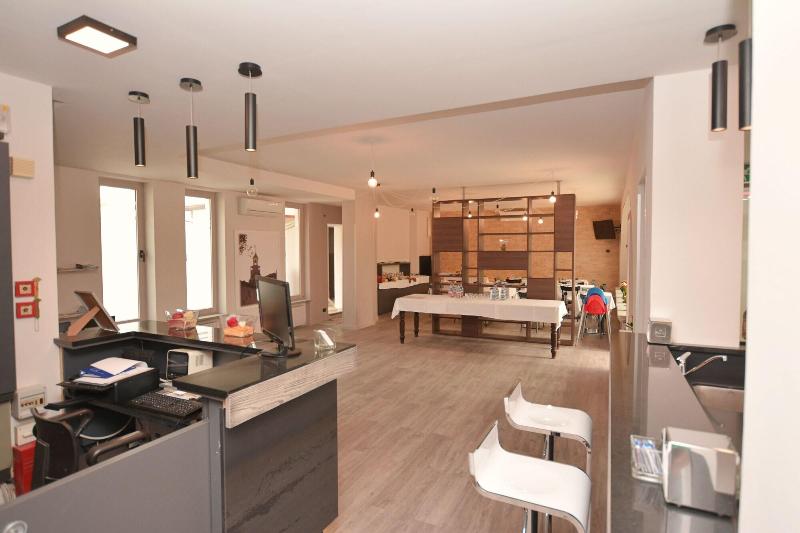 호텔 & Apartments  Perpoin