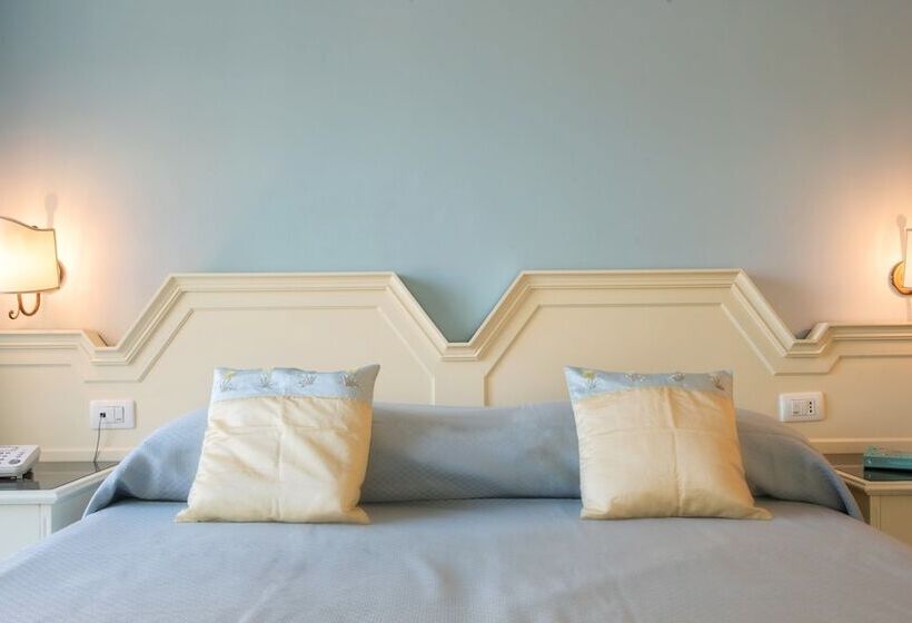 ホテル Ascot Sorrento