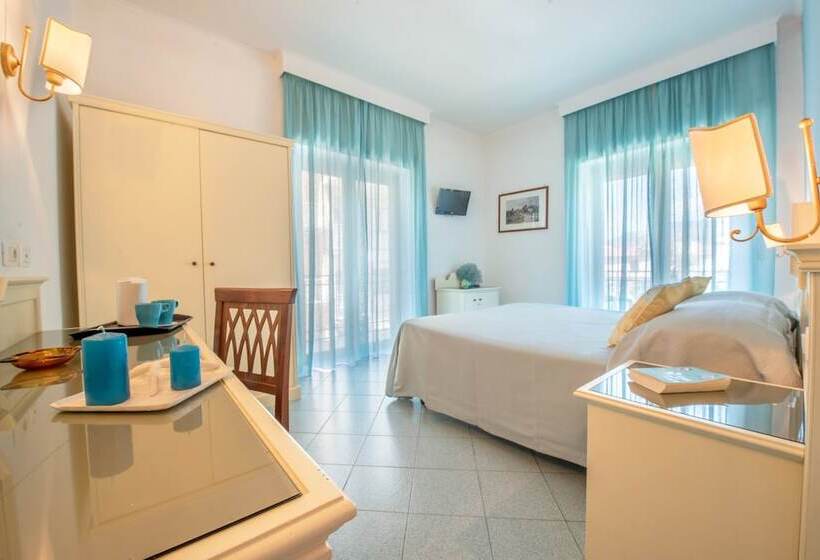 ホテル Ascot Sorrento