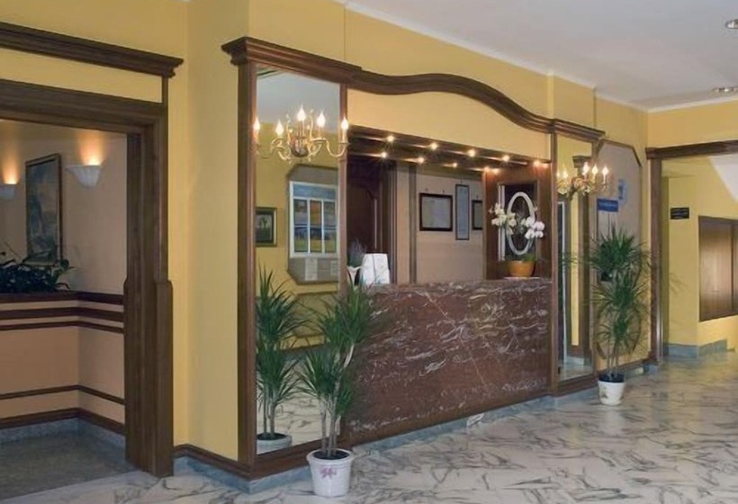 ホテル Ascot Sorrento