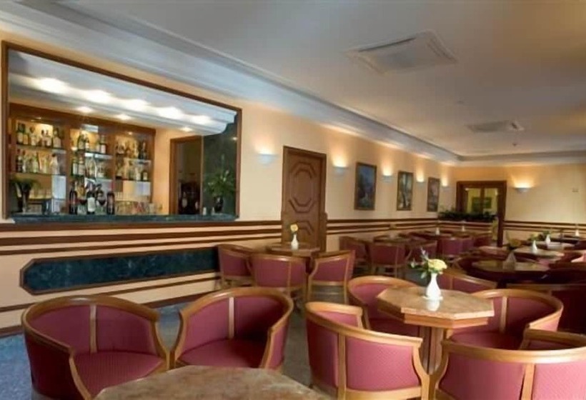 ホテル Ascot Sorrento