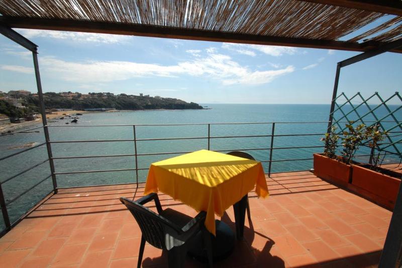 Отель Baia Del Sorriso