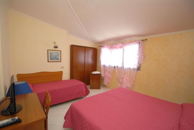 Отель Baia Del Sorriso