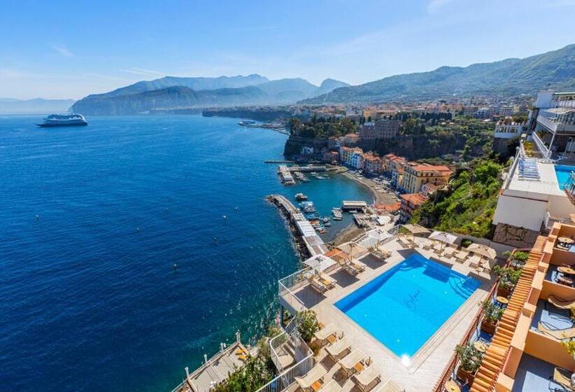 בית מלון כפרי Belair