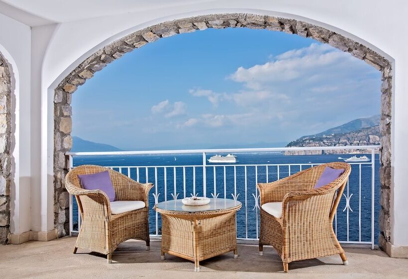 בית מלון כפרי Belair