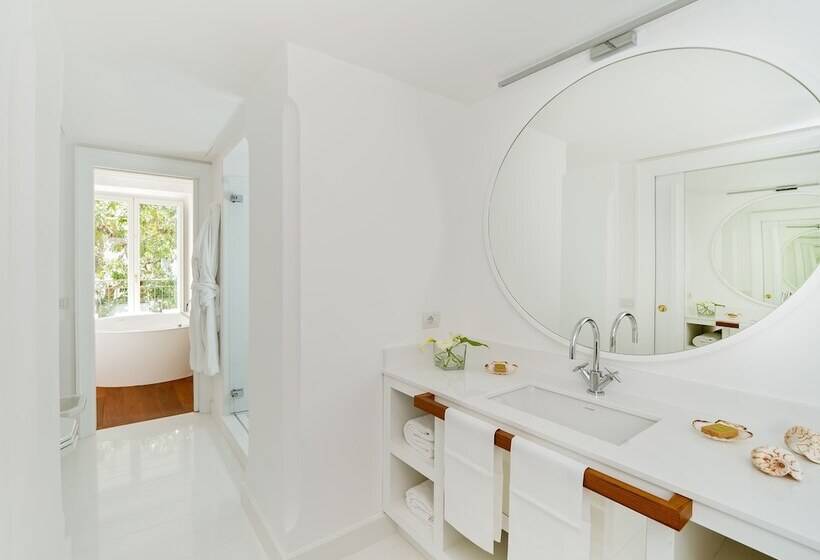 בית מלון כפרי Bellevue Syrene