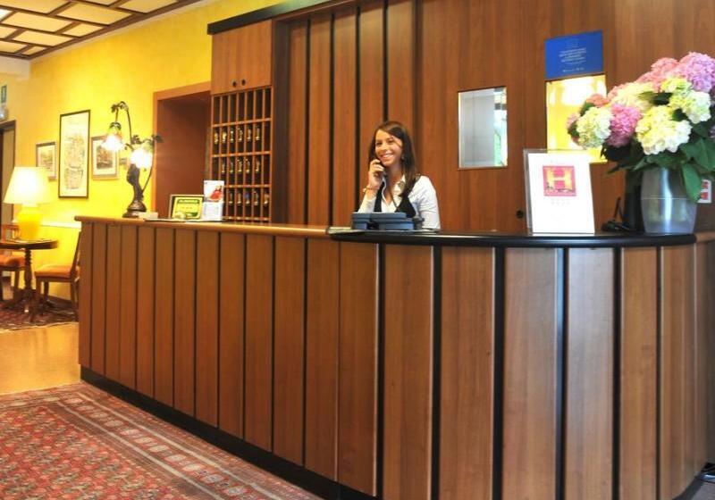 Bes Hotel Papa San Pellegrino Terme