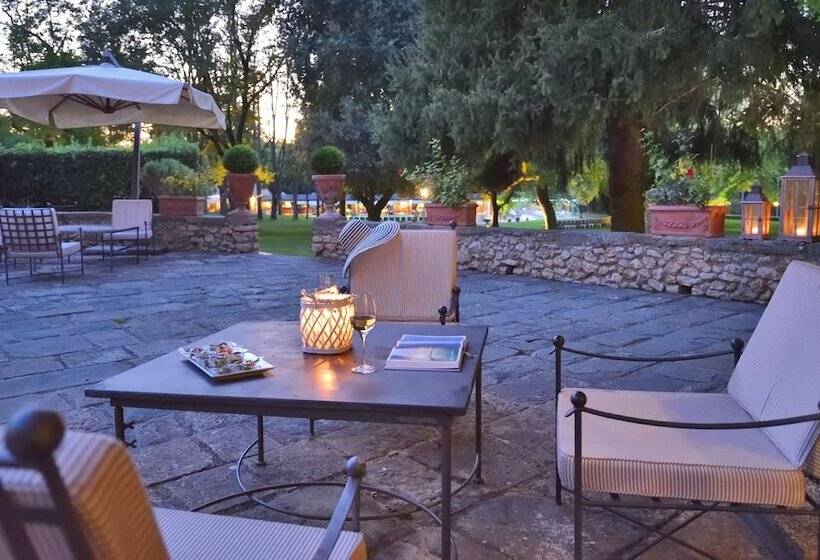 Отель Borgo San Luigi