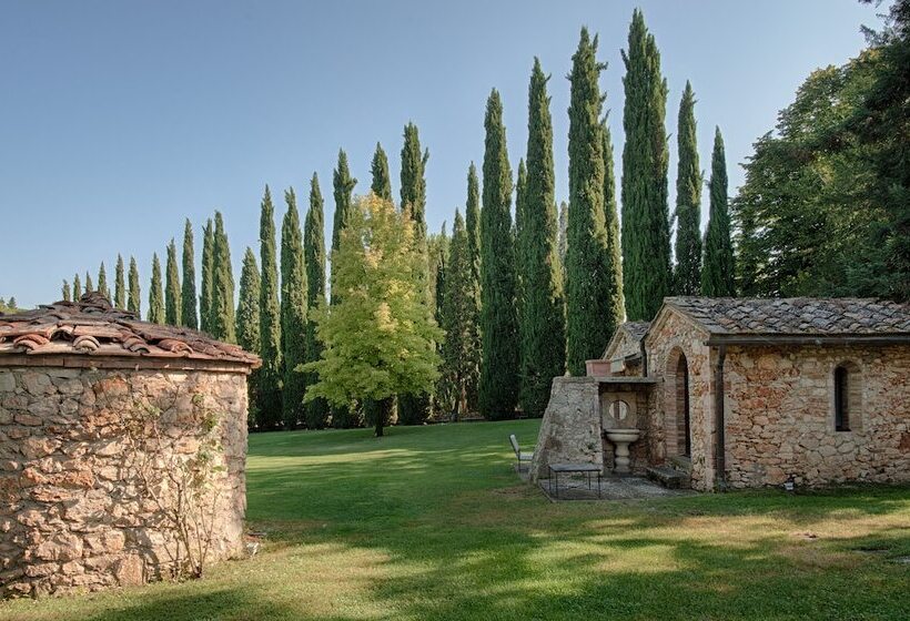 Отель Borgo San Luigi