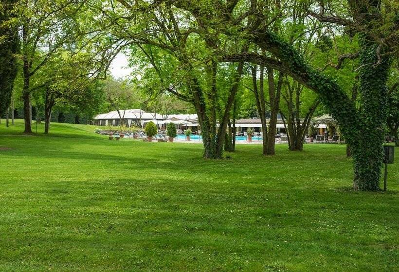 Отель Borgo San Luigi