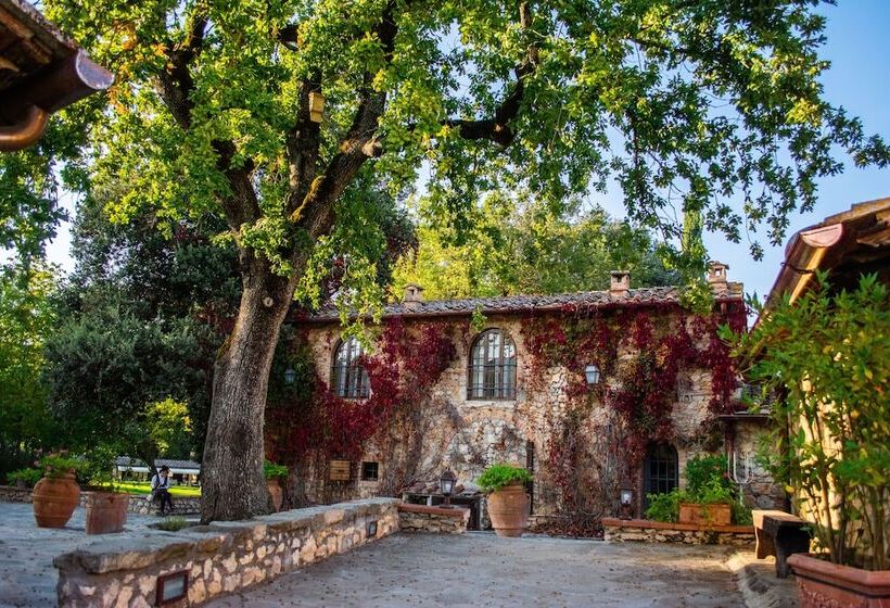 Отель Borgo San Luigi