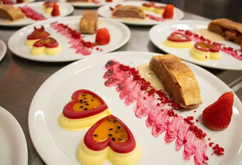 Отель Borgo San Luigi