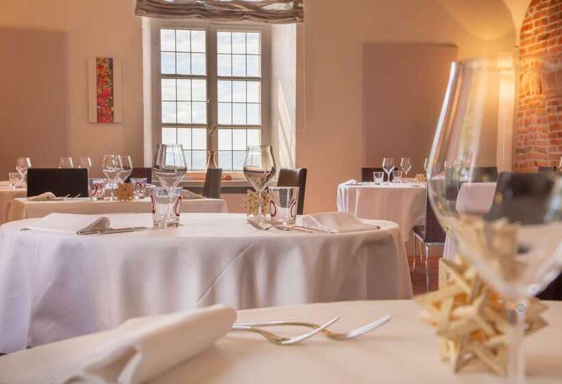 בית מלון כפרי Castello Di Santa Vittoria