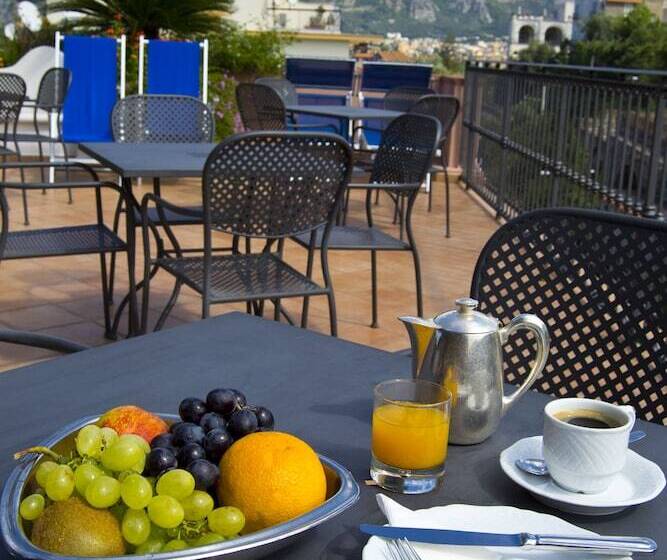 호텔 Central Wellness