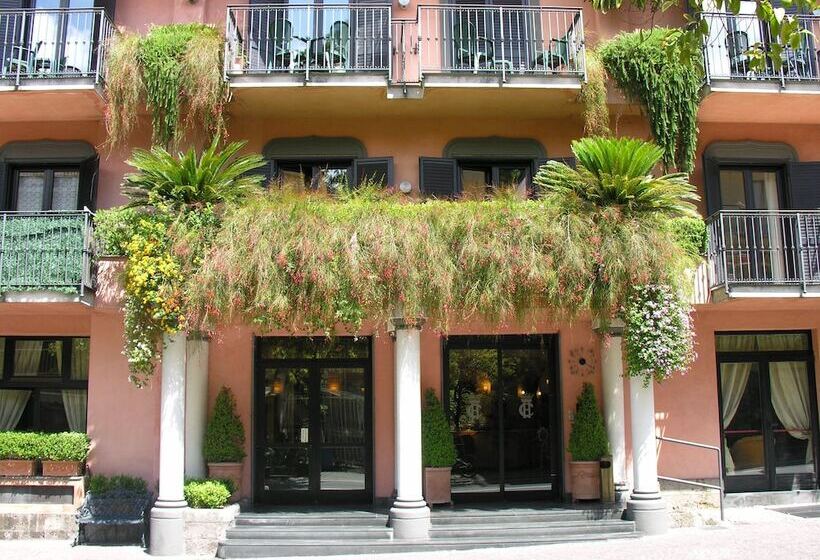 호텔 Central Wellness