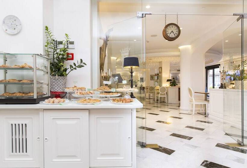 호텔 Central Wellness