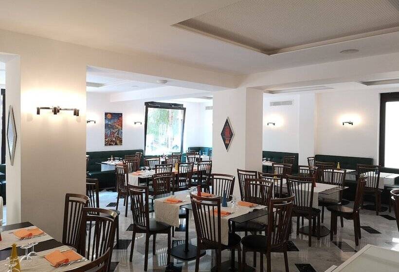 호텔 Central Wellness