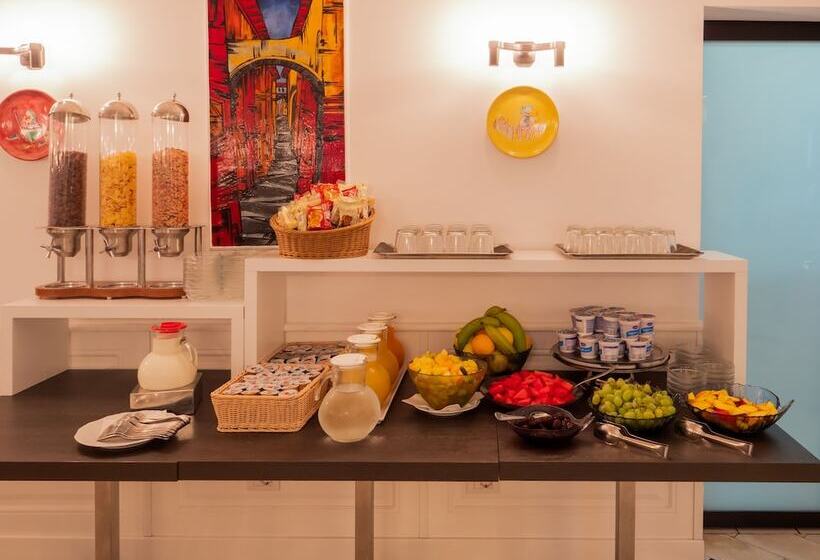 호텔 Central Wellness