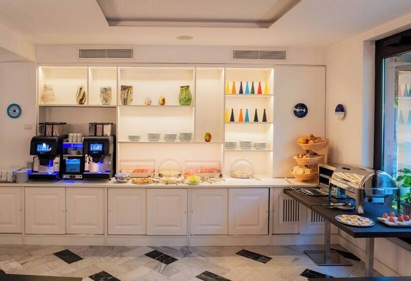 호텔 Central Wellness