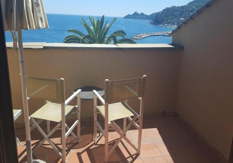 ホテル Continental