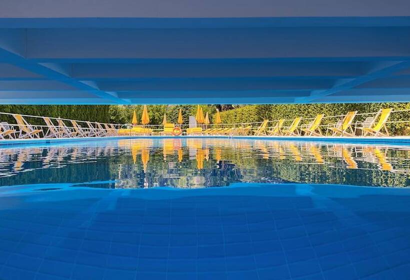 ホテル Continental