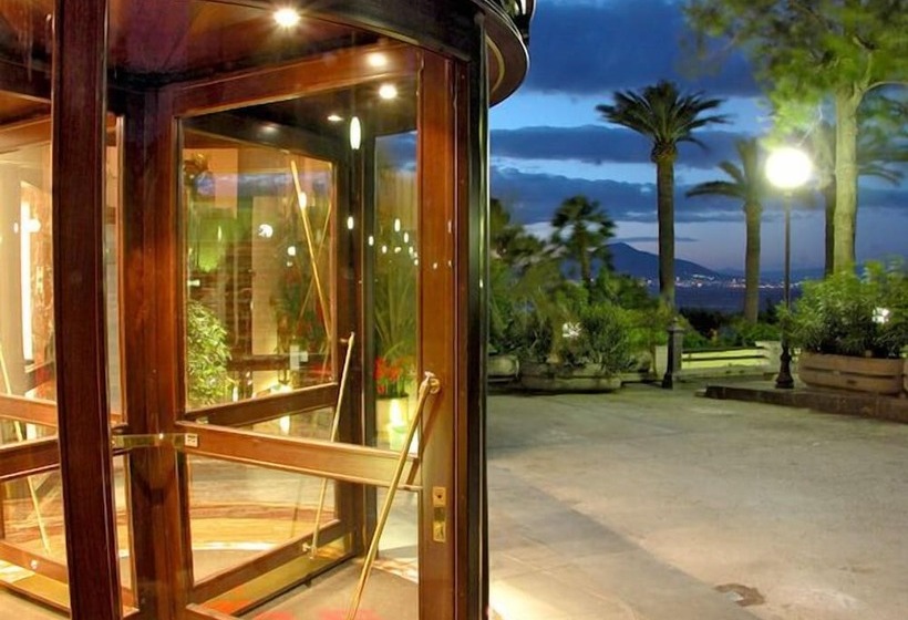 ホテル Continental