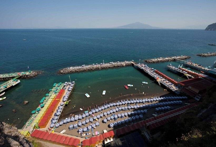 ホテル Continental