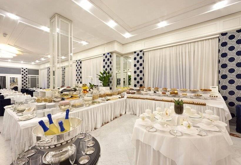 ホテル Continental