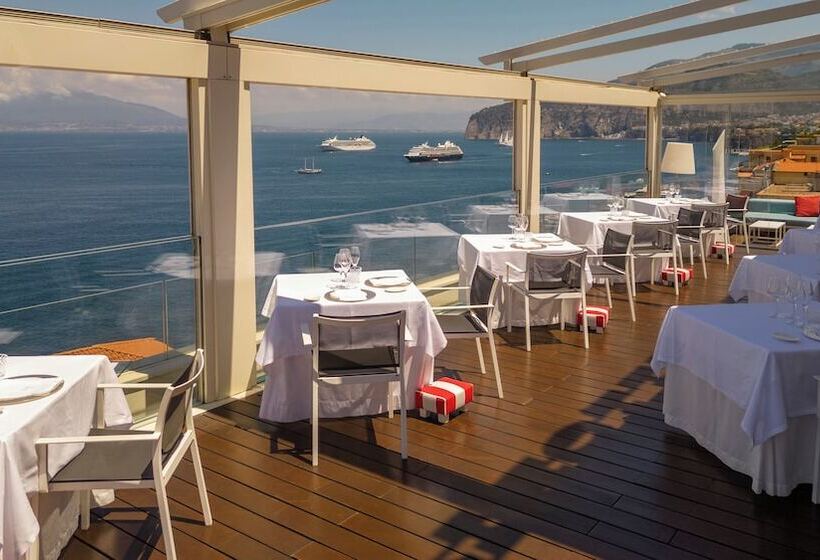 ホテル Continental