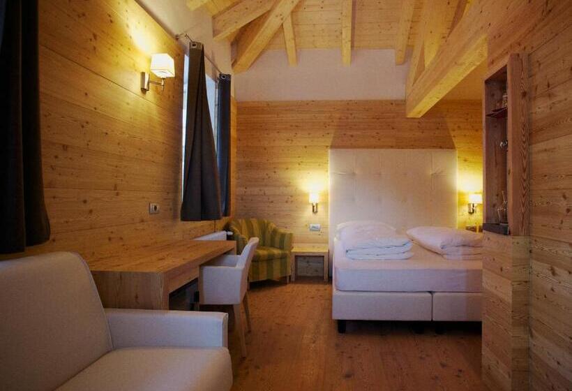 ホテル Costabella