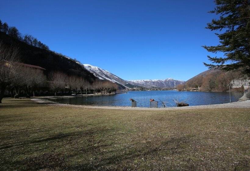 בית מלון כפרי Garni Del Lago