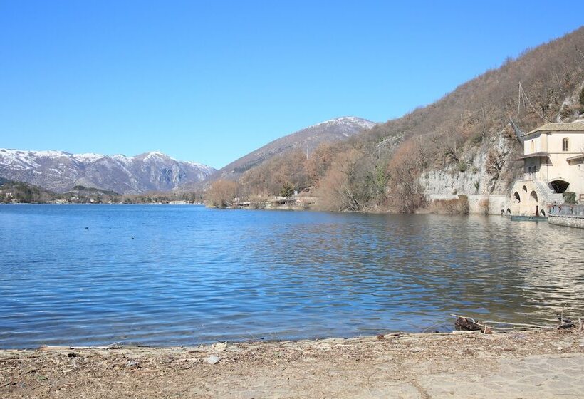 בית מלון כפרי Garni Del Lago