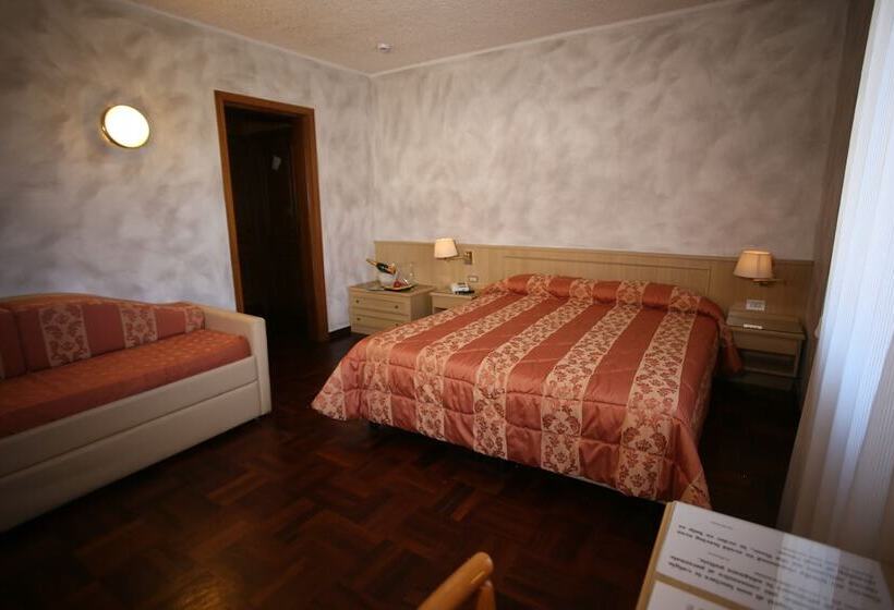 בית מלון כפרי Garni Del Lago