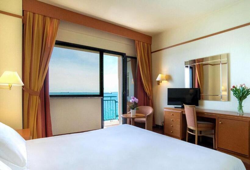 בית מלון כפרי Delfino Taranto