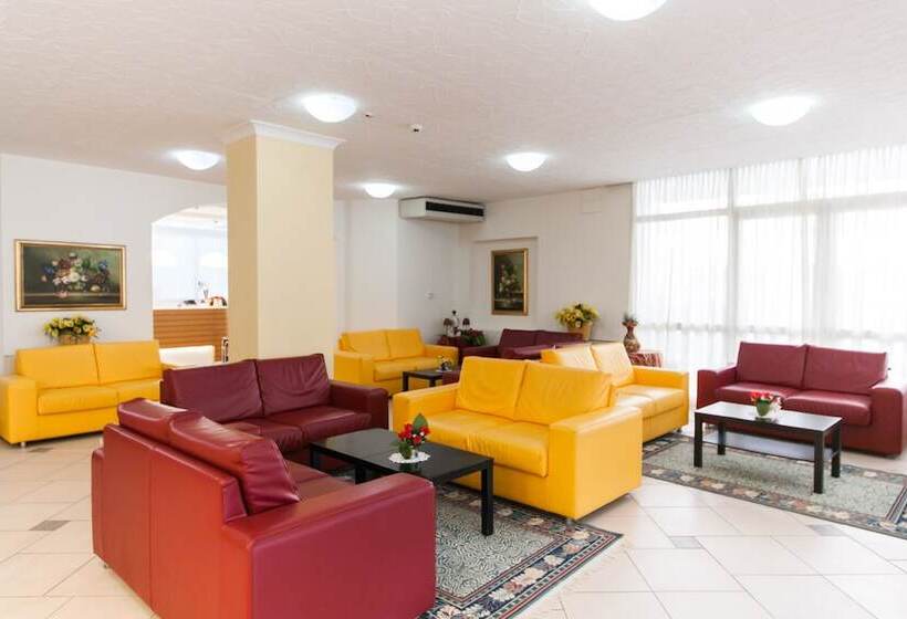 Отель Diplomatic