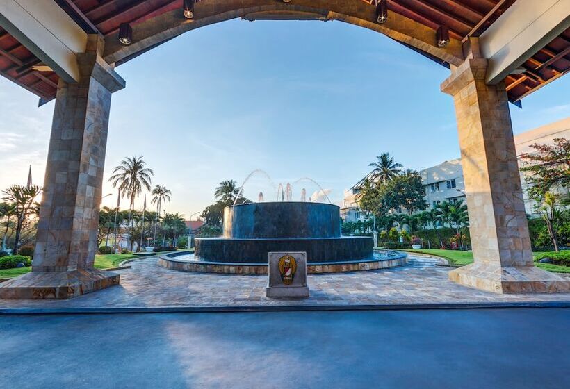 호텔 Discovery Kartika Plaza