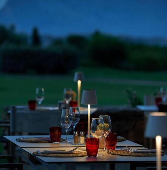 هتل Due Lune Puntaldia Resort & Golf