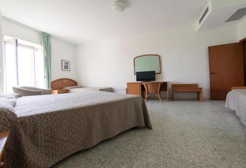 בית מלון כפרי Eden