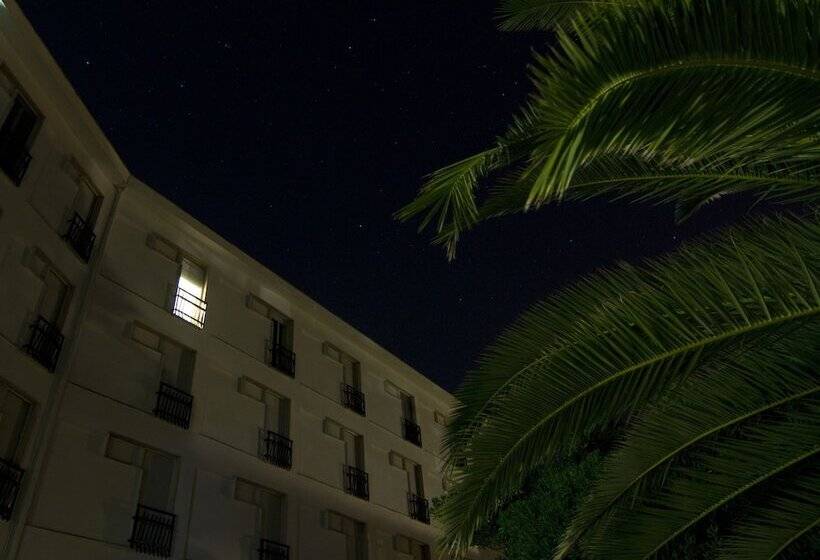 בית מלון כפרי Eden