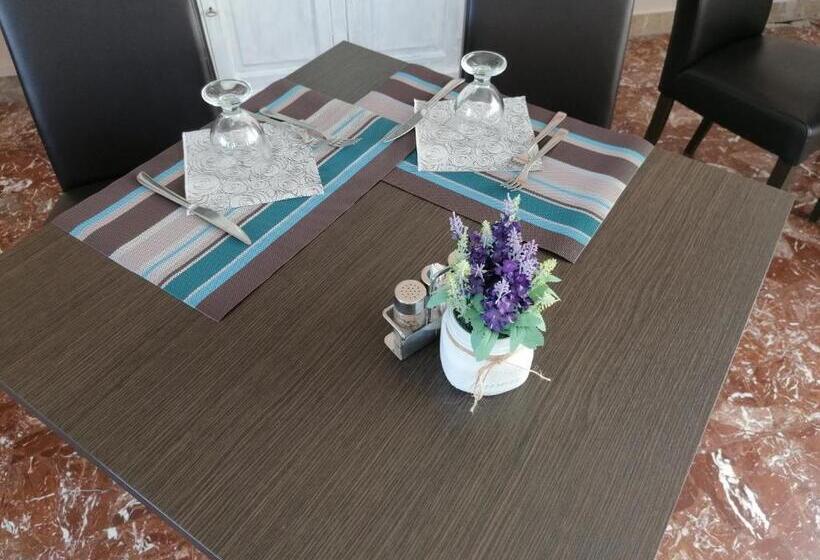 בית מלון כפרי Eden