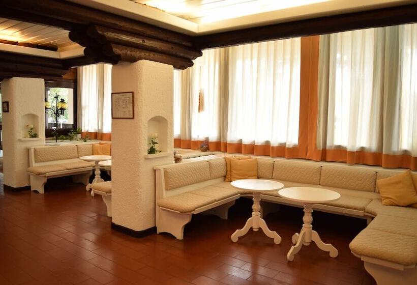 בית מלון כפרי El Rustego